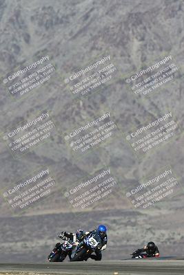 media/Dec-07-2025-CVMA (Sun) [[3e7d2de5dc]]/Race 7-Formula Lightweight Twins Shootout/